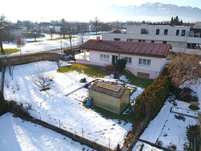 JUWEL: Bungalow mit riesigem Grundstück in sehr guter Lage (Nahe der Frutz)