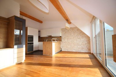 4-Zimmer Dachgeschoß-Wohnung in Wals-Gois/Viehhausen - Faszinierender Ausblick inklusive!