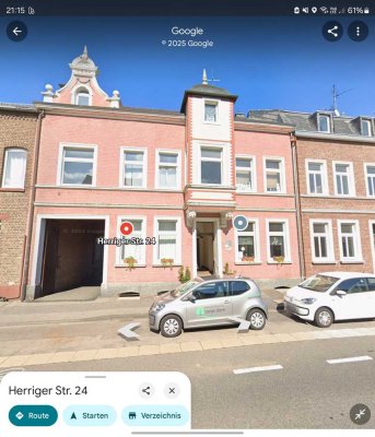 Zentral Wohnen in stilvoller Stadtvilla im Herzen von Lechenich 1100 € - 64 m² - 2.0 Zi.