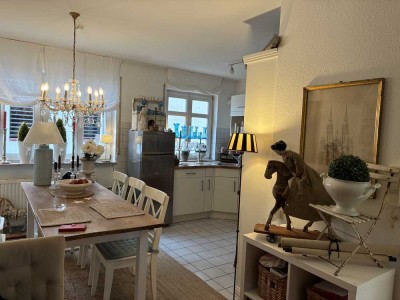 Helle, ruhige und sehr zentral gelegene 2,5-Zimmerwohnung mit Blick auf den Martinsberg