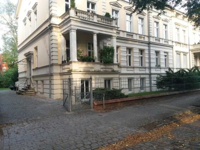 Schicke Wohnung in Exklusivlage zwischen Holländerviertel und Heiligem See (vorerst für 2 Jahre)