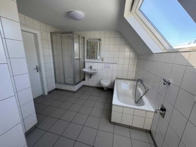 Schöne Wohnung in zentraler Lage langfristig zu vermieten