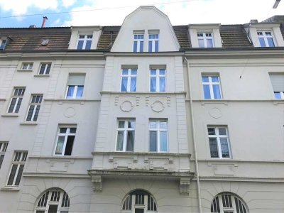 Charmante 3-Zimmer Altbauwohnung mit Erker im 1.OG in Wuppertal-Oberbarmen