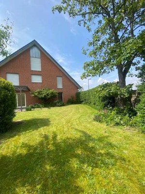 ISD - ST. GEORG - NÄHE - HAUS MIT EINBAUKÜCHE IN RUHIGER LAGE - WITTLAER