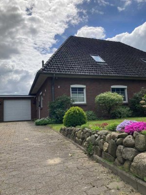 EFH als DHH mit schönem Garten und Garage in Ramstedt