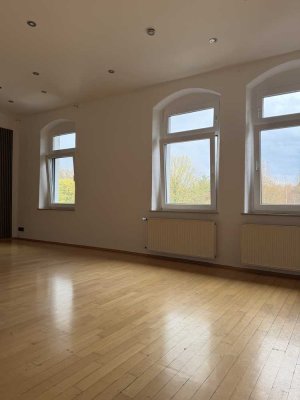 3,5-Zimmer Wohnung mit Küche + eigenem Eingang im Zechenhaus in Bottrop-Eigen
