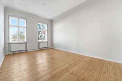 Rarität in Niederschönhausen: Lichtdurchfluteter Altbau-Traum mit Balkon