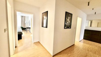Exklusive 3-Zimmer Wohnung -3 Minuten zur U-Bahn, 3 Gründe zum Einziehen.