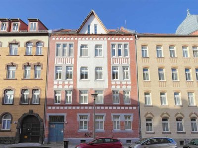 Lukratives Wohnungspaket mit Faktor 16 !! Drei möblierte Stadtwohnungen mit Balkonen und Aufzug