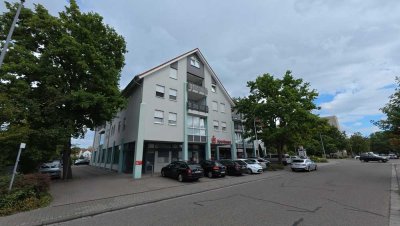 TOP gepflegte 2 ZKB++barrierefrei++großer Balkon++Tageslichtbad++