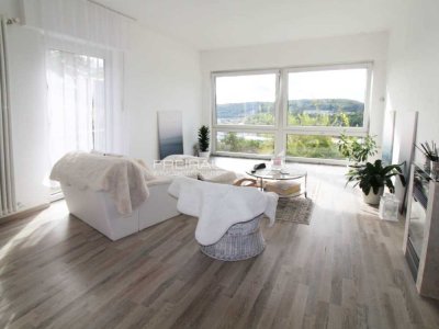 FREIRAUM4  +++ Schicke Eigentumswohnung mit gigantischem Fernblick und Garten