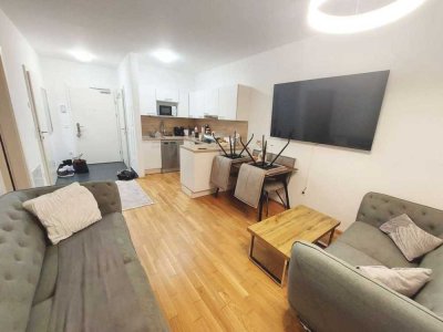 Exklusive, modernisierte 1,5-Raum-DG-Wohnung mit Einbauküche in Soltau