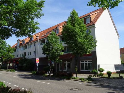 3 Zimmerwohnung in Magdeburg-Stadtfeld mit Balkon und PKW Stellplatz