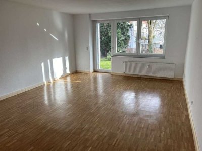 Fußläufig zum Westfalenpark - 70 m² Souterrainwohnung mit Garten