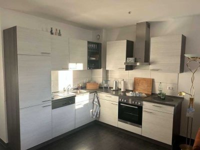 Exklusive 2-Zimmer-Wohnung Teilweise Möbliert mit Balkon, Aufzug & Stellplatz in Toplage Darmstadt