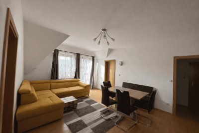 Für eine gepflegte 3-Zimmer-Wohnung mit ca. 65 m² Wohnfläche wird ein passender Nachmieter gesucht.