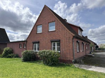 - Großzügiges Einfamilienhaus in zentraler Lage von Adendorf - Provisionsfrei