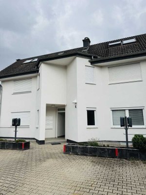 Helle 3-Zimmer Dachgeschosswohnung in Erftstadt