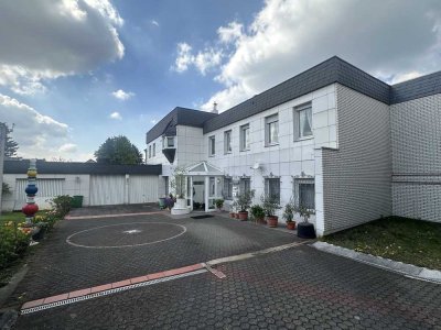 "Was für ein Paket" Mehrfamilienhaus & Einfamilienhaus & Baugrundstück" Solingen- Kleinenbergerstr.