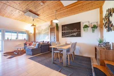 Schöne möblierte 3-Zimmer Gutshof Wohnung