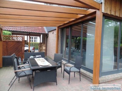 Zeven - schöne 2 Zi.-Wg. mit traumhafter Terrasse, Carport, Keller zum 01.10.2025