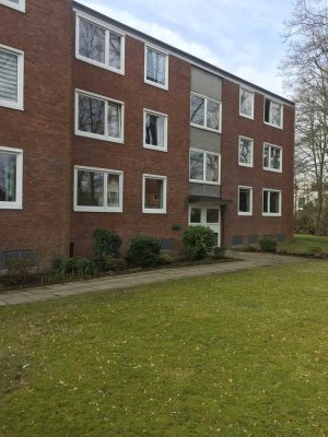PROVISIONSFREIE * 3-Zimmer-Wohnung mit Balkon * Hochparterre * Toplage HH- Eidelstedt