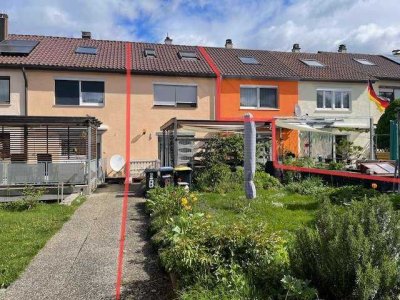 Guterhalt. u. gepfl. Zustand! Sofort frei! Fam.freundl. RMH mit Garten u. Garage in beliebter Lage!