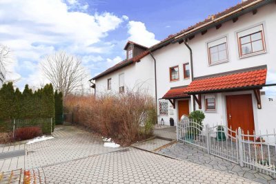 Tolle 3 Zimmer Erdgeschoss Wohnung 
mit Einbauküche