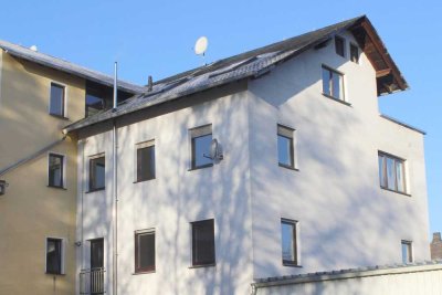 Großzügige 4-Zimmer Eigentumswohnung - mit schönem Ausblick ins Grüne -