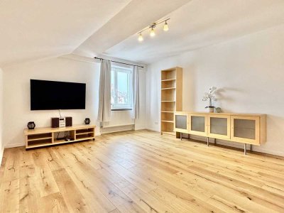Stilvolles und möbliertes 3 Zi Altbauwohnung in Nordend West– frisch renoviert