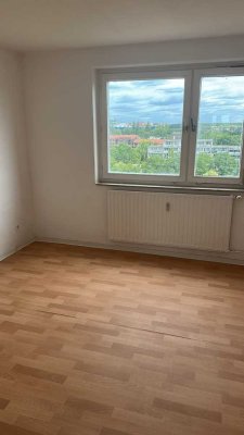 Moderne 3-Zimmer-Wohnung mit Balkon in Laatzen