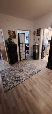 Gepflegte 3-Zimmer-Wohnung mit Balkon im 3. OG in Weinstadt