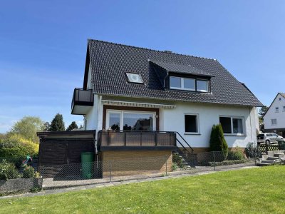 Geräumiges und gepflegtes 8 Zimmer Haus mit Einliegerwohnung