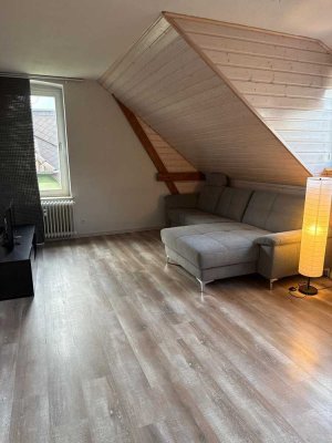 Helle 2-Zimmer Wohnung mit großer Dachterasse in Detmold-Innenstadt