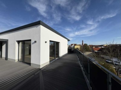Exklusive 2- Zimmer-Dachgeschosswohnung in Erstbezug mit traumhafter Dachterrasse