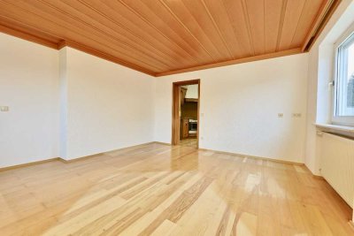 Frisch renovierte 3,5-Zimmer-Wohnung mit Balkon in Erbach/Ersingen