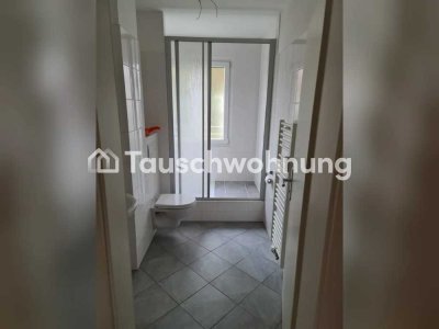 Tauschwohnung: Biete 2 Zimmer für 920 warm gegen 3 Zimmer