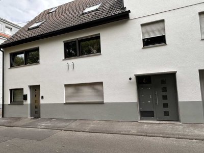 Sanierte 2-Raum-Wohnung mit Einbauküche in Wendlingen