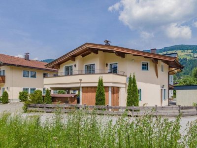 Eigentumswohnung mit sonniger und Großer Terrasse im Lebhaften Brixen im Thale