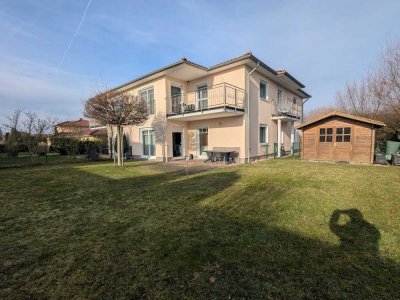 Stilvolle Möblierte 2-Zimmer-Erdgeschosswohnung mit Terrasse,Garten und EBK im Campo Mediterraneo