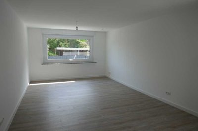 Herdecke: Erstbezug nach Modernisierung- helle 2 Zimmer-Wohnung, 74 qm m. Balkon in grüner Lage!