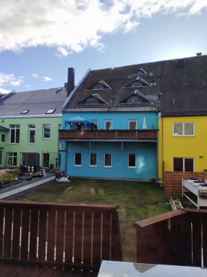 Moderne 3,5-Zimmer-Wohnung mit Aufzug und großem Balkon