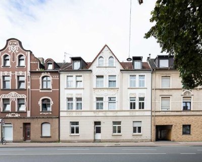 ERSTBEZUG NACH SANIERUNG. Gehobene 3-Zimmer Wohnung, EBK, Garten, am Schloss Strünkede, Herne