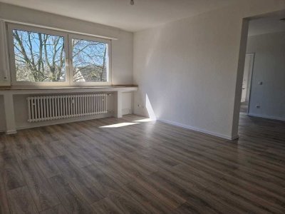 Renovierte 3-Zimmer-Wohnung mit Balkon