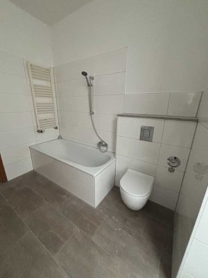 Schöne 2-Zimmer-Wohnung mit großer Terrasse – 77,5 m² – Wuppertal, Leimbacherstraße 82