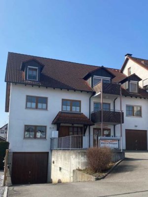 3-Zimmer-Maisonette-Wohnung mit Balkon in Oberzell zu vermieten