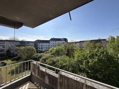 Frisch renovierte 2-Zimmerwohnung mit separater Küche und Balkon - WE10
