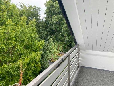 Wohnen im Grünen: vier renovierte Parkwohnungen, optional mit Garage