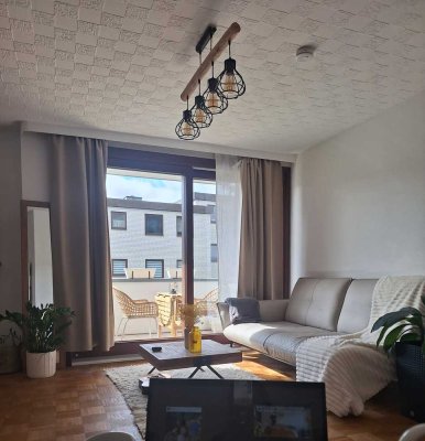 Möblierte 1-Zimmer Wohnung mit Balkon in Hamburg-Fuhlsbüttel (Zwischenmiete bis Feb 27)