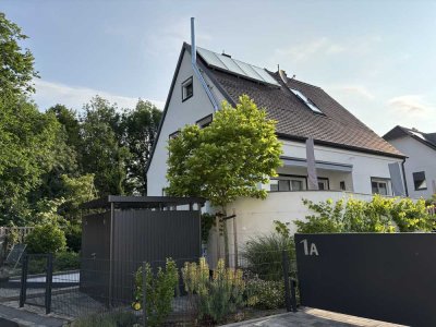 Von PRIVAT - Freistehendes Einfamilienhaus in ruhiger, grüner Lage, am Ende einer Sackgasse